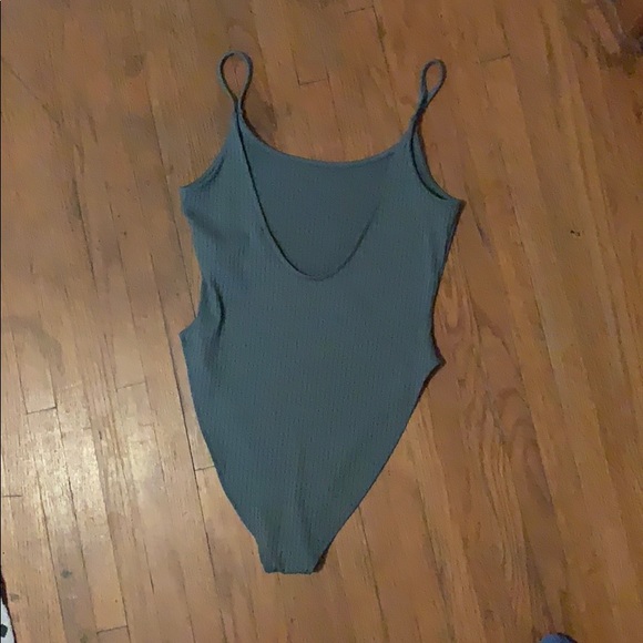Like new! Ribbed bodysuit - Picture 2 of 2